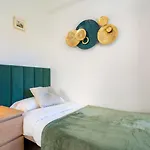 Goya Sea Front Apartment Benidorm
