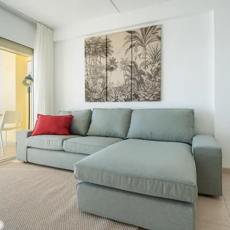 Goya Sea Front Apartment *