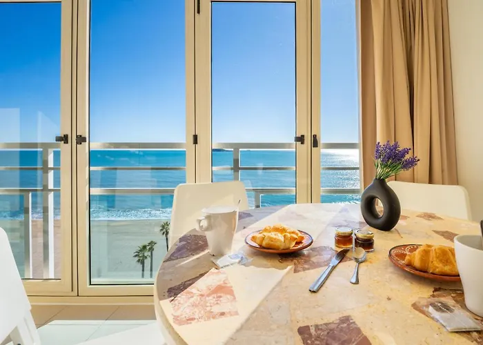 Goya Sea Front * بينايدورم