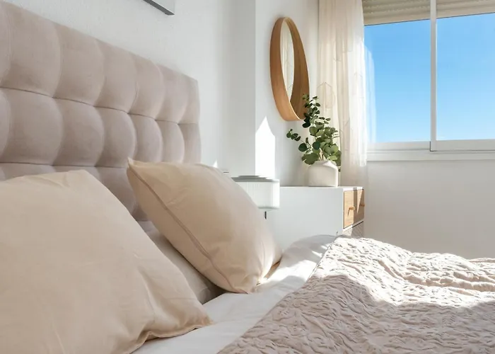 Апартаменты Goya Sea Front *