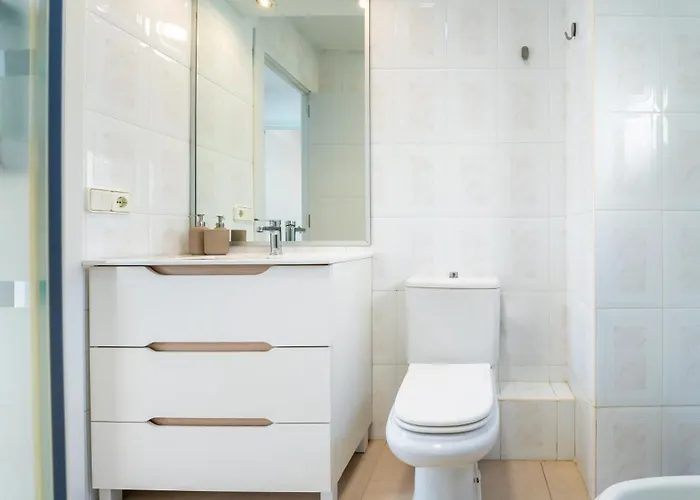 Goya Sea Front Апартаменты